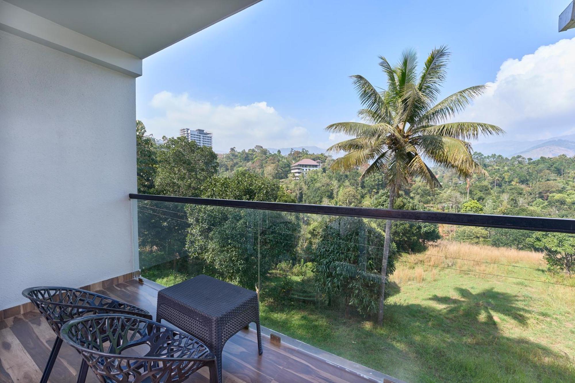 Velvet Revive Munnar Hotel Buitenkant foto